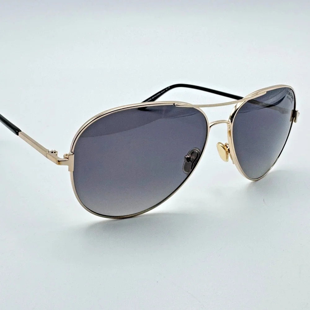 Tom Ford Sunglasses Clark TF823 28D Rose Gold Aviator Polarized Gray Lens 59mm